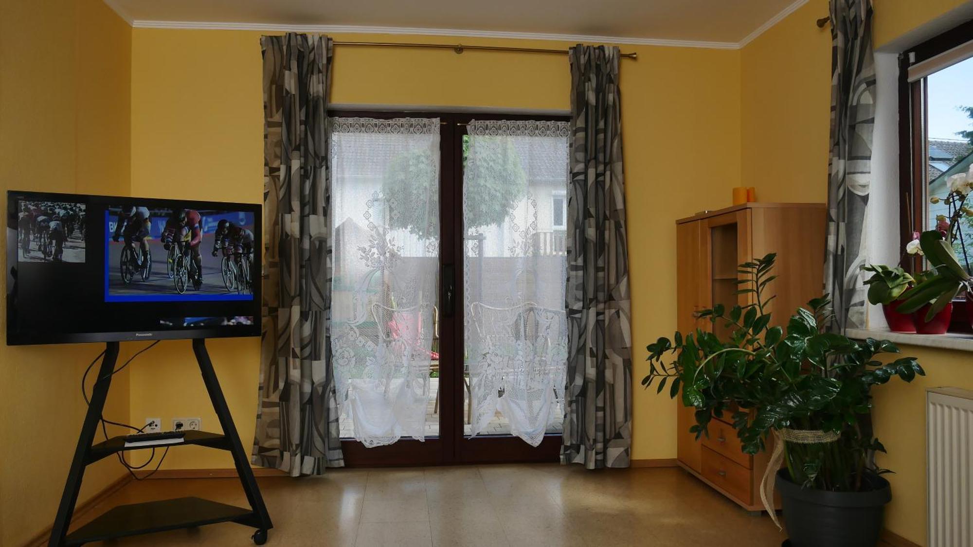 Ferienwohnung An Den Weingaerten Langenlonsheim Esterno foto